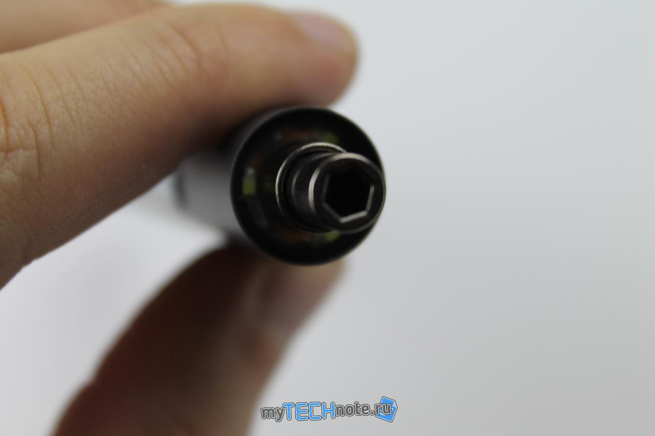 Wowstick 1f+ - электро отвёртка от Xiaomi - вид на отвёртку спереди