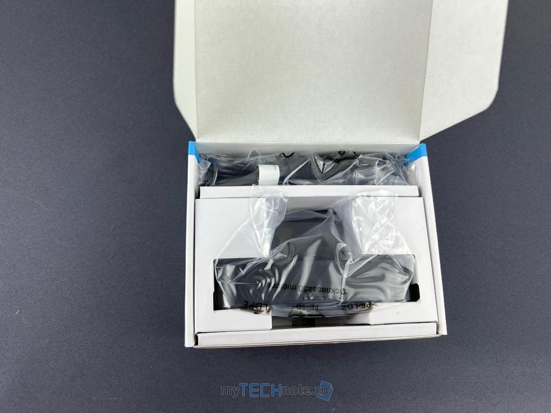 Веб-камера Lenovo 500 HD Webcam - относительно недорогая веб камера, поддерживающая Windows Hello - содержимое коробки